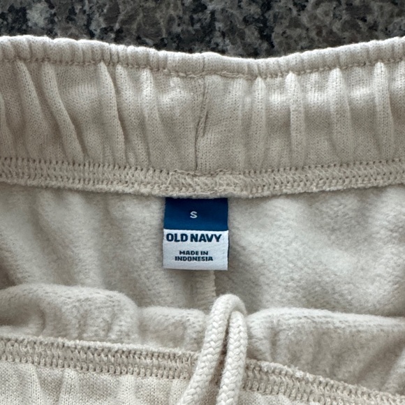 NWOT Old Navy SoComfy Cream Jogger Sweatpants - Picture 3 of 5